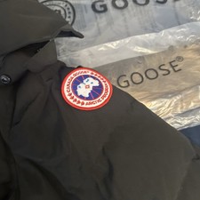 Canada Goose Wyndham Red Badge