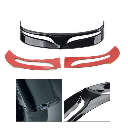 Rear fender - rear, edge