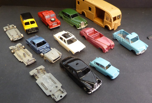 Corgi dinky matchbox - corgi, /