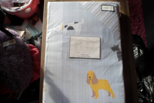 Light grey dogs double - light,