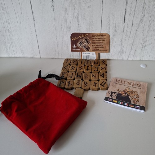 Deluxe wooden runes set with - runes,