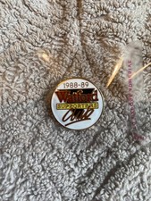 vintage watford f.c football club badge 1988-1989