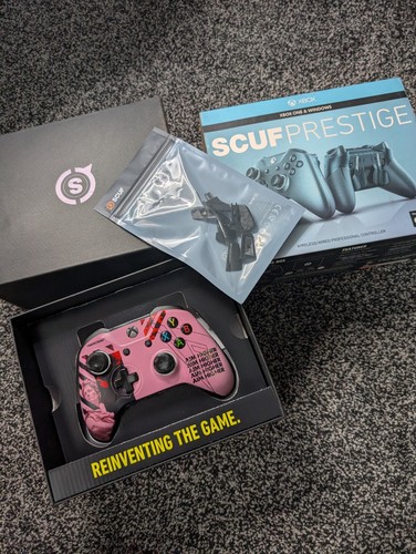 Xbox one controller - controller, scuff
