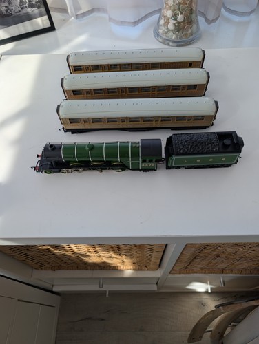 Hornby flying scotsman - flying, and