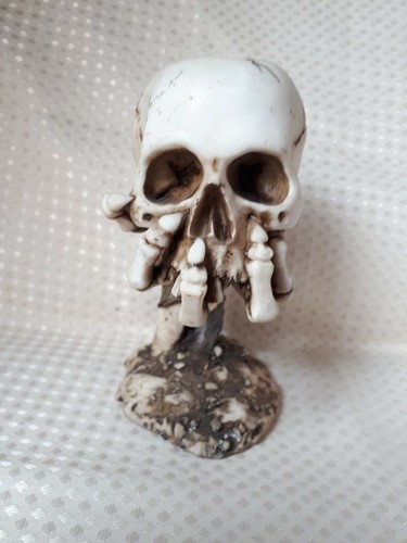 Nemesis now skull candle - now,,
