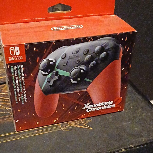 Nintendo switch pro controller - nintendo,