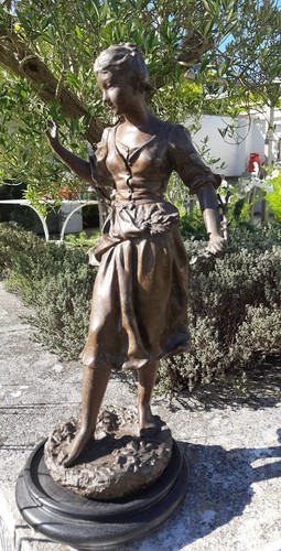 Antique spelter statue - spelter, girl