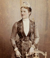 Victorian Cabinet Card Photo