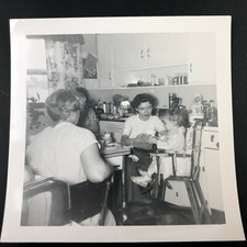 VTG 1950s Real Original Photo