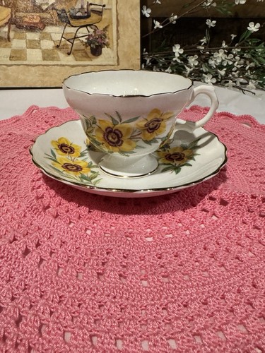 Windsor bone china teacup and - windsor,