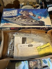 Star Wars ESB Star destroyer - Model Kit - MPC Original Issue