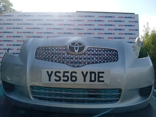 Toyota yaris hatchback - toyota,
