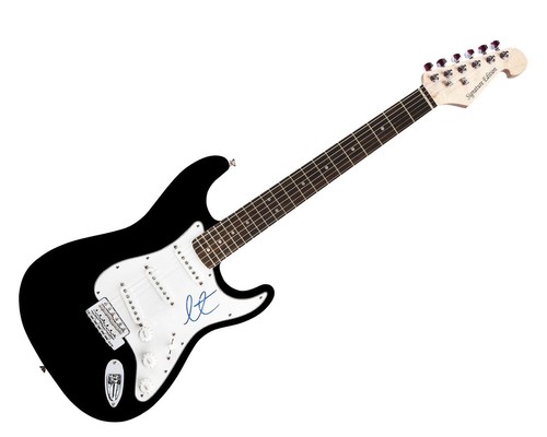 Adam levine maroon signed - adam, 5