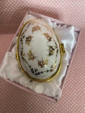 Leonardo Porcelain Egg
