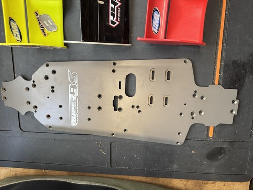 Hyper chassis - hyper, 8.5