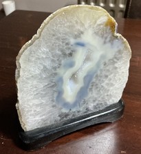 BIG CRYSTAL MINERAL ROCK