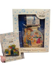 Toy Story Medal And Pin Set