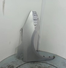 TOYOTA AVENSIS Right Front