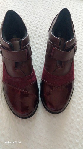 Ladies pavers burgundy patent - pavers,