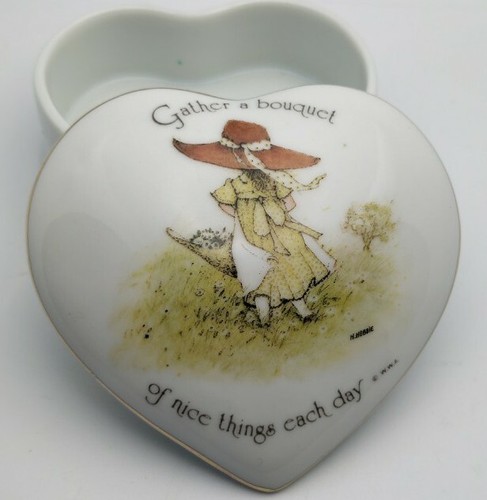 Vtg holly hobbie - heart, shaped