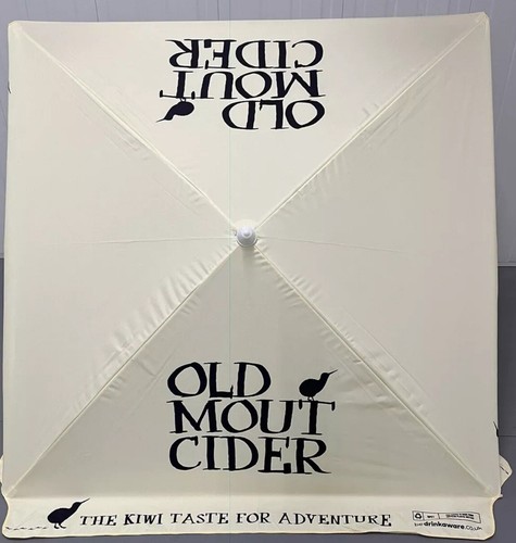 Old mout cider garden - mout, parasol/