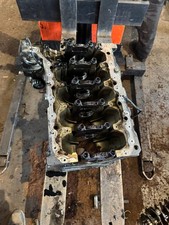 VW T5 2007 2.5 TDI  AXD ENGINE