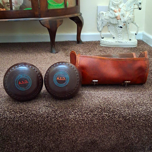 Taylor lawn bowls - bowls, 3