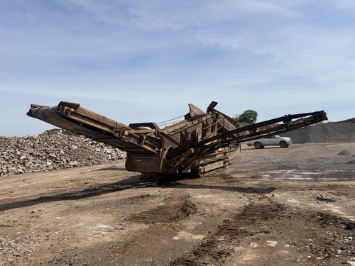 Extec tracked screener 2005 - e7,