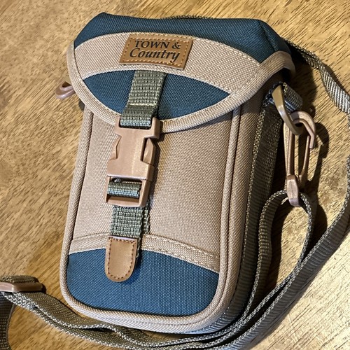 Town country camera shoulder - country,