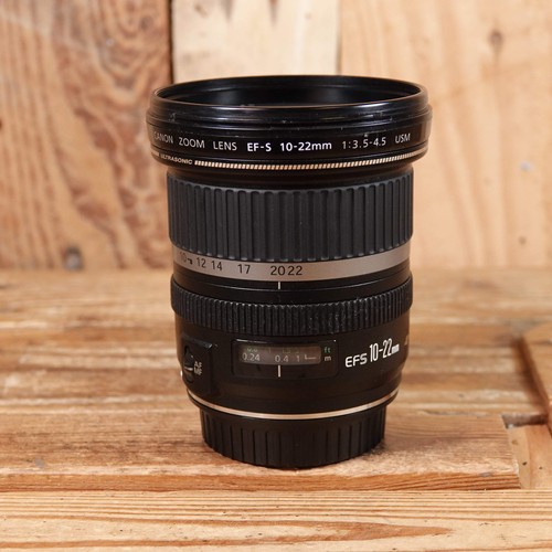 Used canon 10 22mm - used,