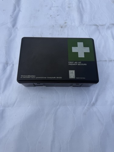 Oem mercedes benz first aid - benz,