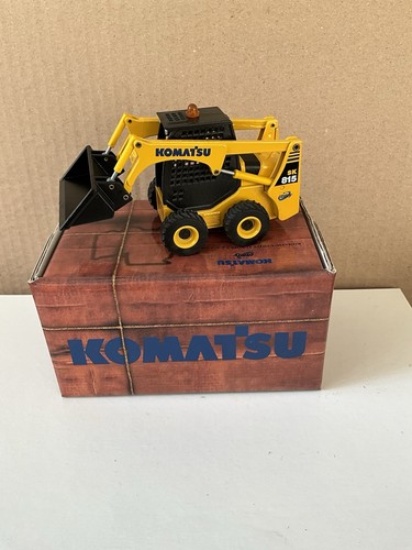 Old cars komatsu sk815 - (italy),