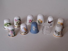 JOB LOT OF 11 x THIMBLES, WEDGWOOD, CAVERSWALL, MASONS, OAKLEY, GLASS ETC. VGC