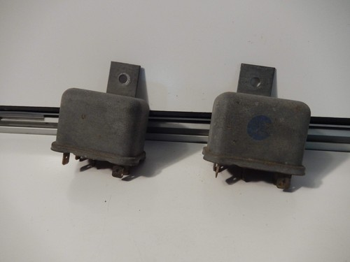 Volvo p1800es oem pair - volvo,