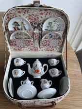 Beatrix Potter PETER RABBIT & FRIENDS Reutter Porcelain Mini Tea Set CHRISTMAS 