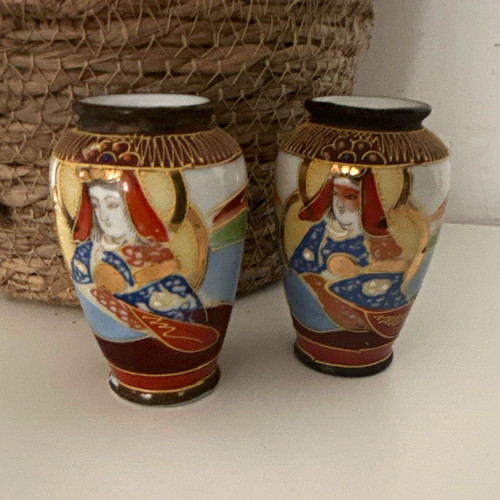 Pair japanese hand painted - pair,