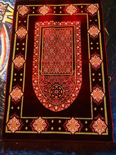 Islamic prayer mat rug - islamic, mihrab