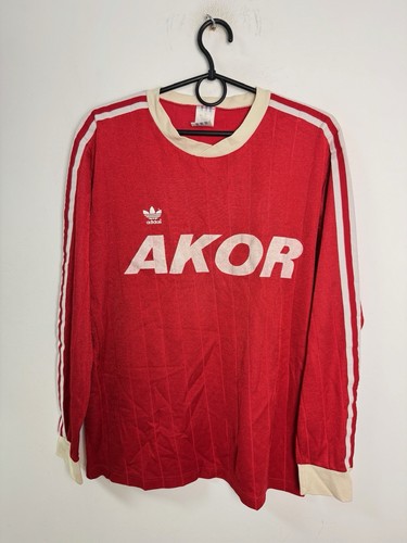 Vintage adidas template - adidas,