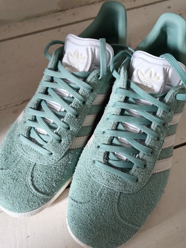 Women adidas gazelle - women's,