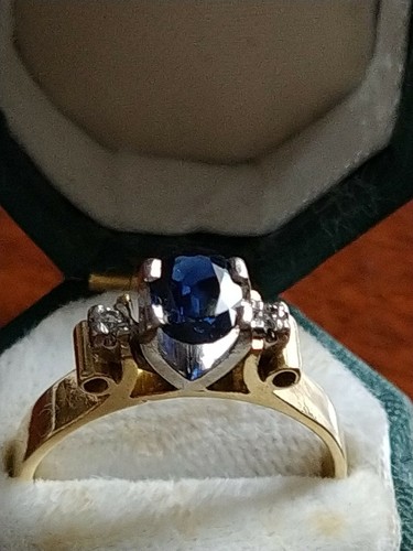 Antique 18ct absolute