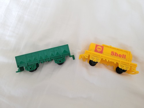 Hornby goods train carriages - hornby,