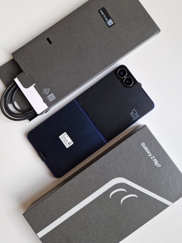 Samsung galaxy z - galaxy,