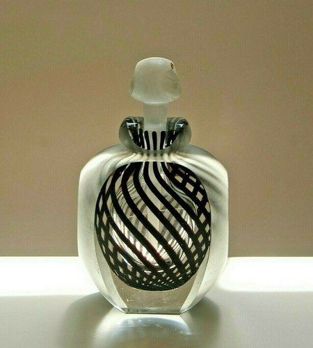Stunning vintage 1984 signed - vintage,