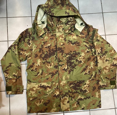 Italian army issue - army, green