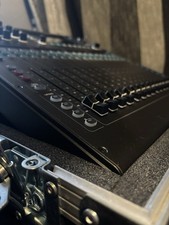 Allen & Heath Qu-5 Mixing Desk