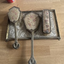 Beautiful vintage vanity set