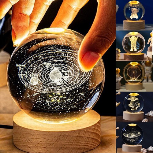 Usb moon planet - 3d, globe