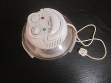 halogen oven 7 l by hyundai not sure if working spares n repairs selling as seen