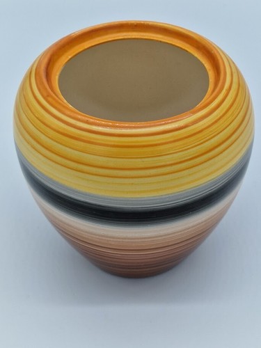 Vintage wedgwood pot vase - wedgwood, or