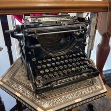 Underwood Typewriter Art Deco